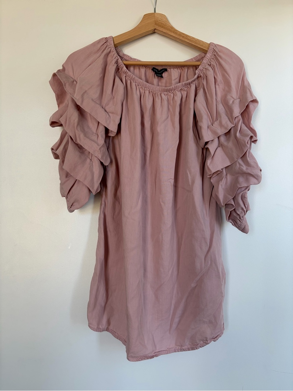 American Eagle Strapless Blush Pink Ruffle Dress Size XS Like New Condition